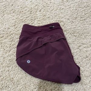 Lululemon speed up short 2.5” Maroon
